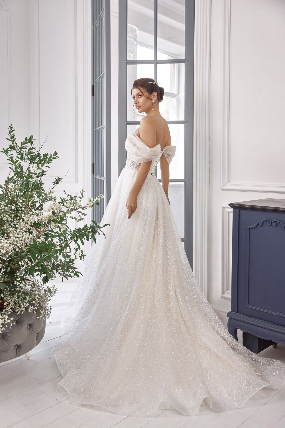 A-Line Wedding Dress with Off-the-Shoulder Sleeves and Sparkling Tulle
