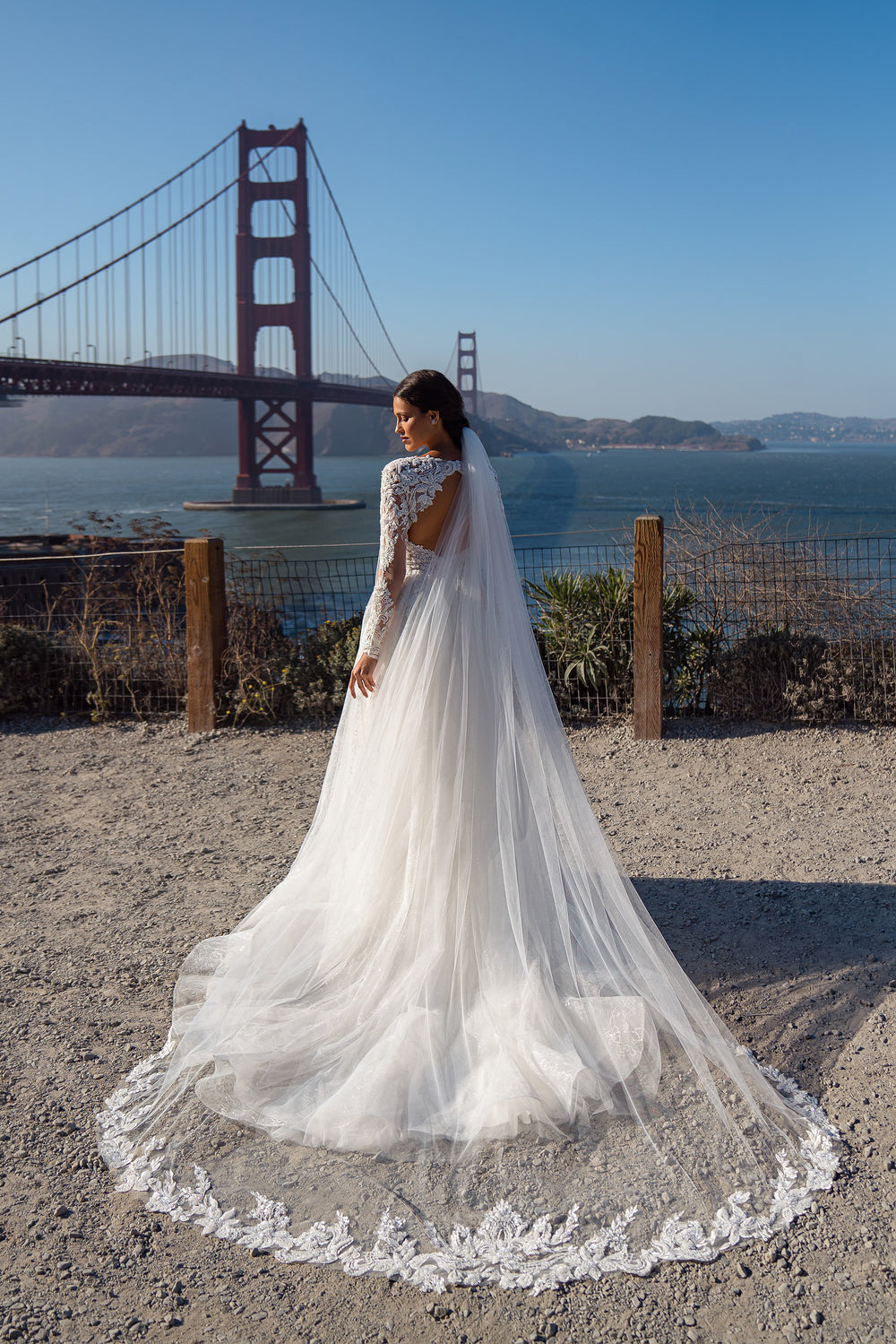 Delicate Designer Veil "Bundle" 2.6x3m with Lace, Beads, Sequins, Pearls & Crystals - Easy Hair Attachment