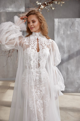 Mermaid Wedding Dress with Detachable Tulle Cape