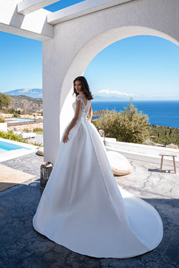 Elegant Wedding Set - Minimalist Dress with Removable Bolero, Semi-Sweetheart Corset, Pockets, Bow Fold, Tulle Bolero, Zipper Back, Corded Appliqués