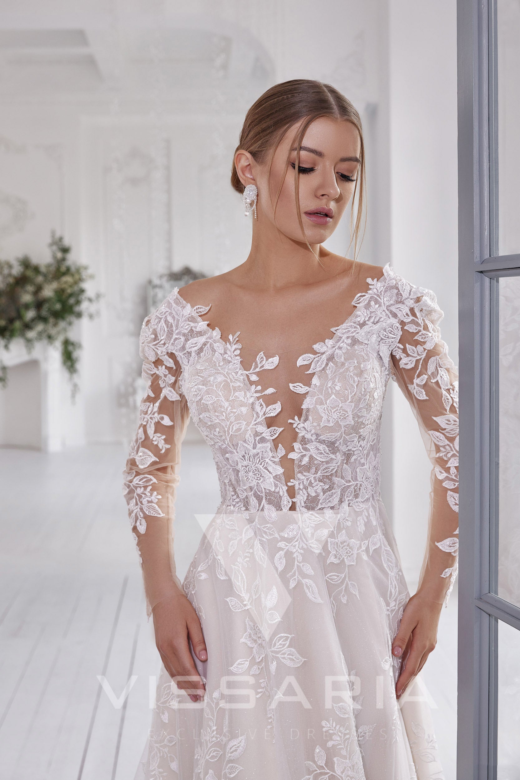 A-Line Wedding Dress with Floral Lace Appliqués
