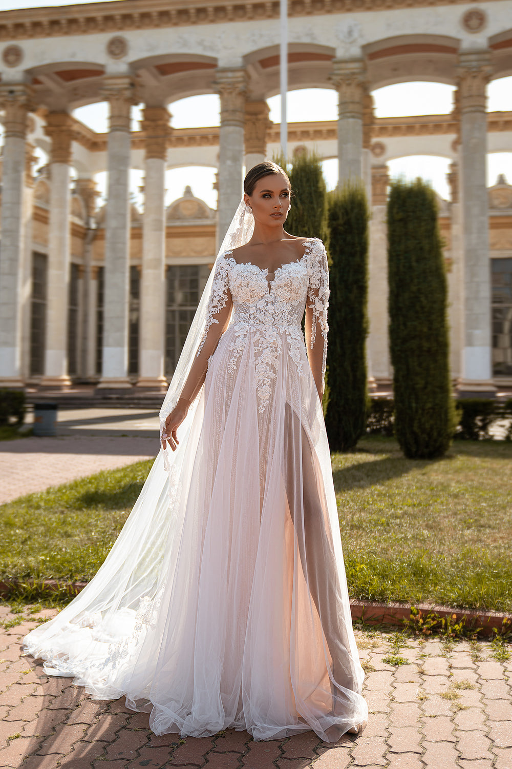 Designer Veil 2.0x1.5m with Guipure Embroidered Voluminous Roses, Pearls, Sequins & Beads, Loops Sewn at Top