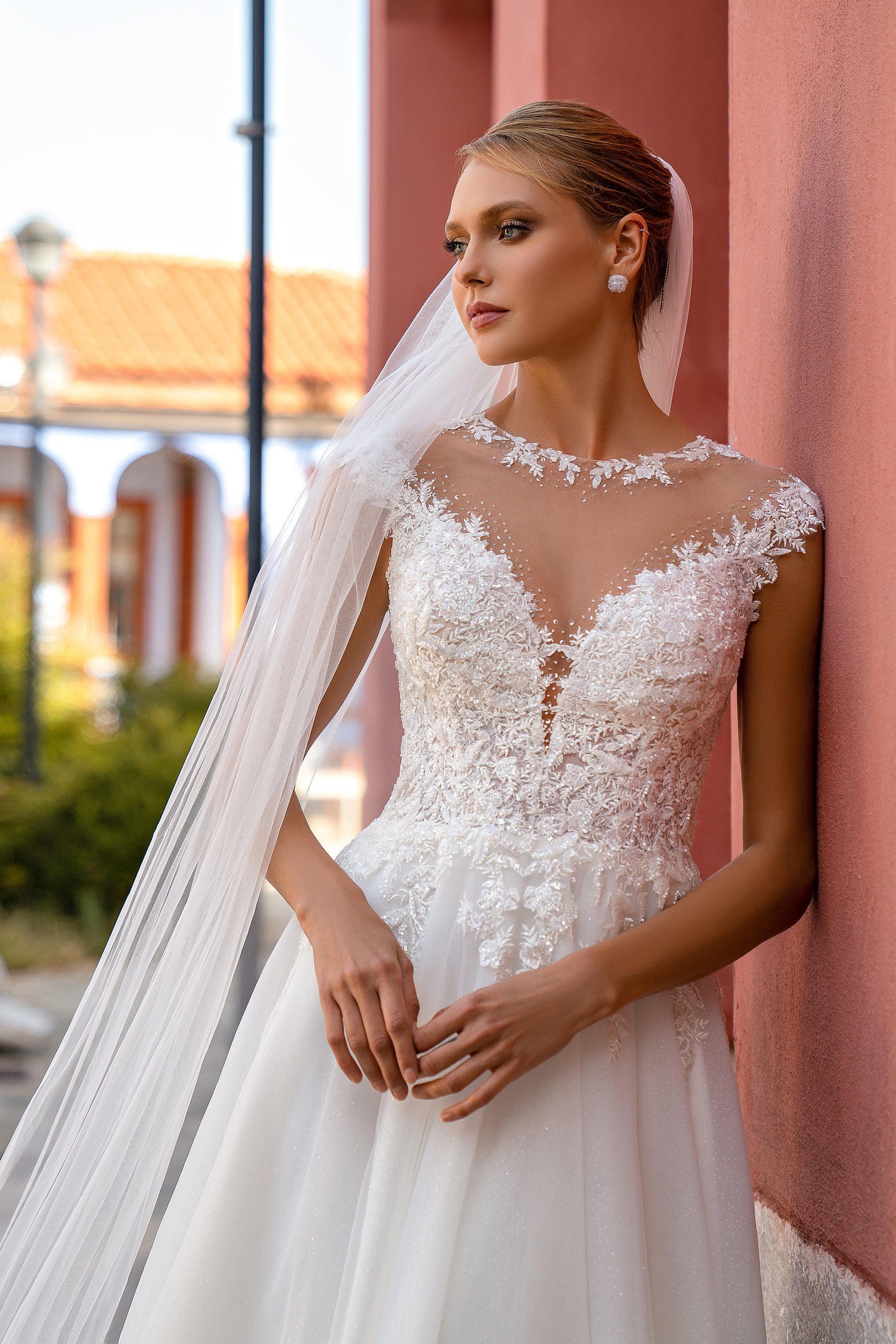 Romantic 3m x 1.5m Soft Tulle Veil with Embroidered Guipure, Beads and Sequins