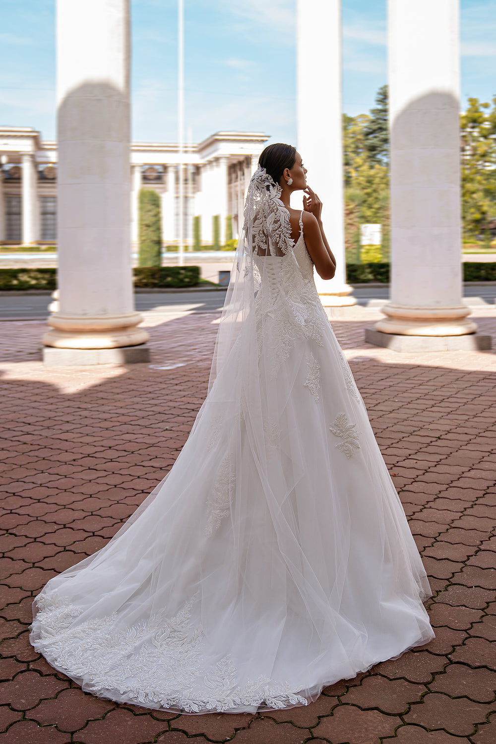 Beautiful A-Silhouette Wedding Dress with Guipure Embroidered with Beads, Sequins & Pearls - Perfect for All Figures