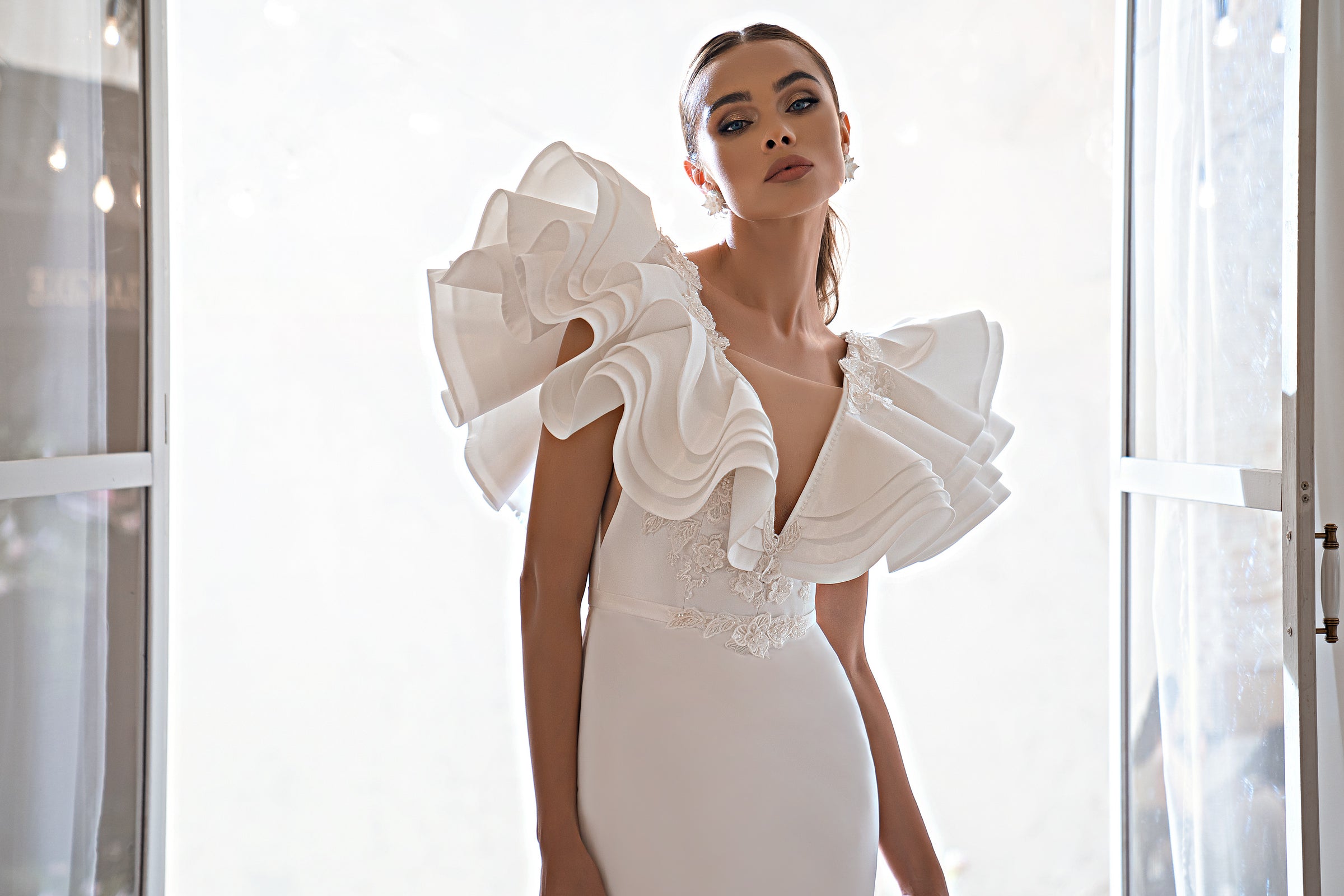 Mermaid Silhouette Wedding Dress with Detachable Design Element, V-Neckline, Guipure Embroidery, and Beads, Pearls, and Sequins
