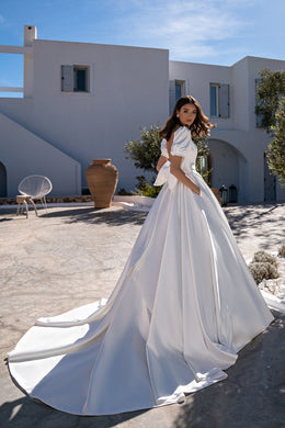 Luxurious Satin Wedding Dress with Train, Removable Bow, and Lantern Sleeves - Minimalist Style