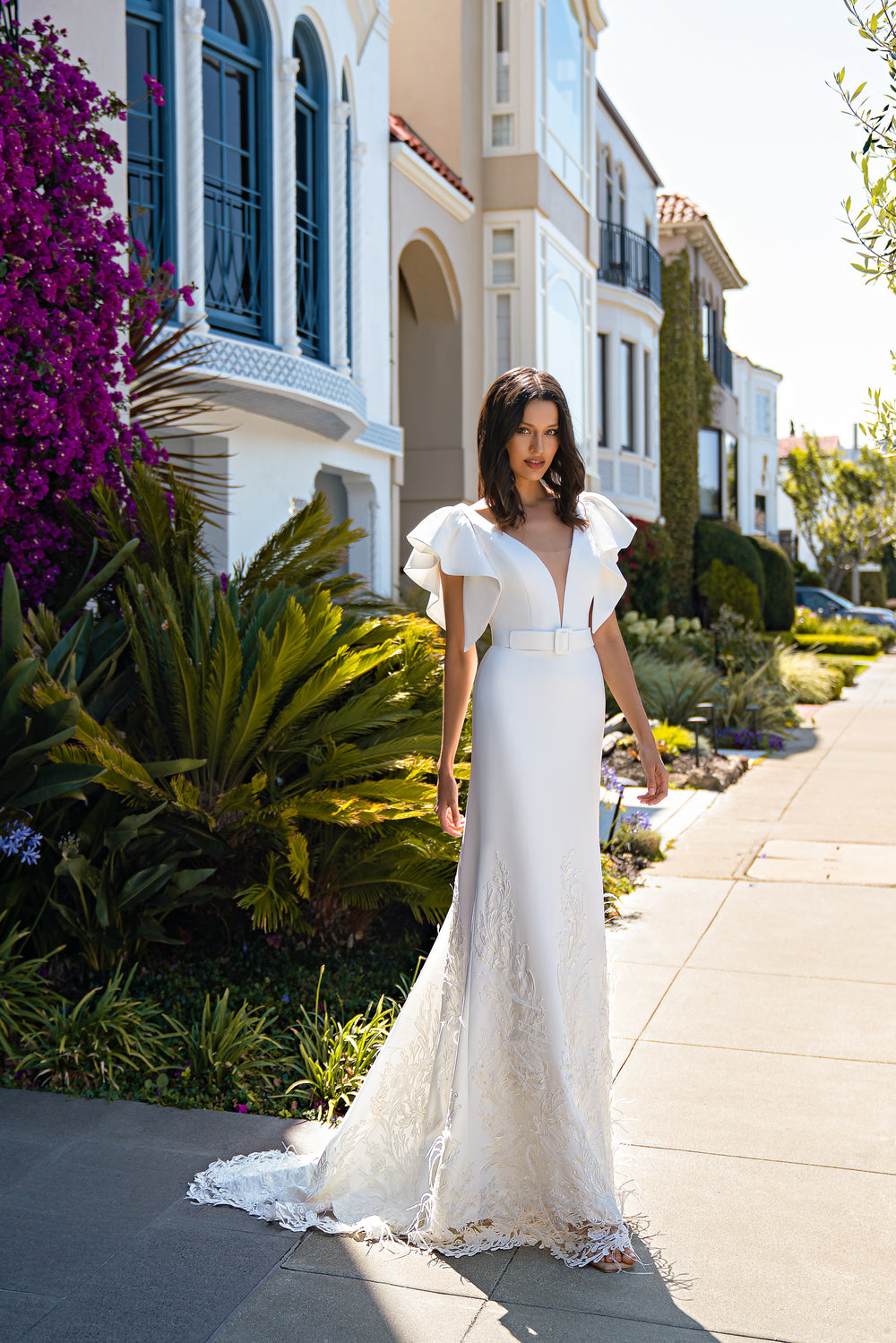 Women's Sophisticated Mermaid Wedding Dress with Removable Wings and Beaded Guipure Embroidery
