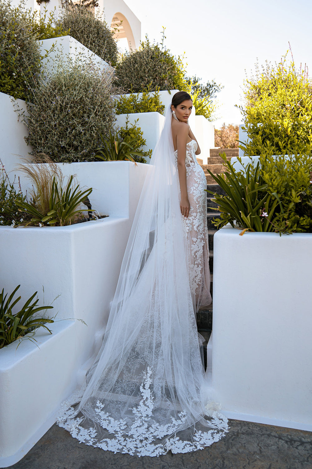 Romantic Classic Tulle Veil "Bundle" with Beads and Pearls - 2.8x3.0m with Loops