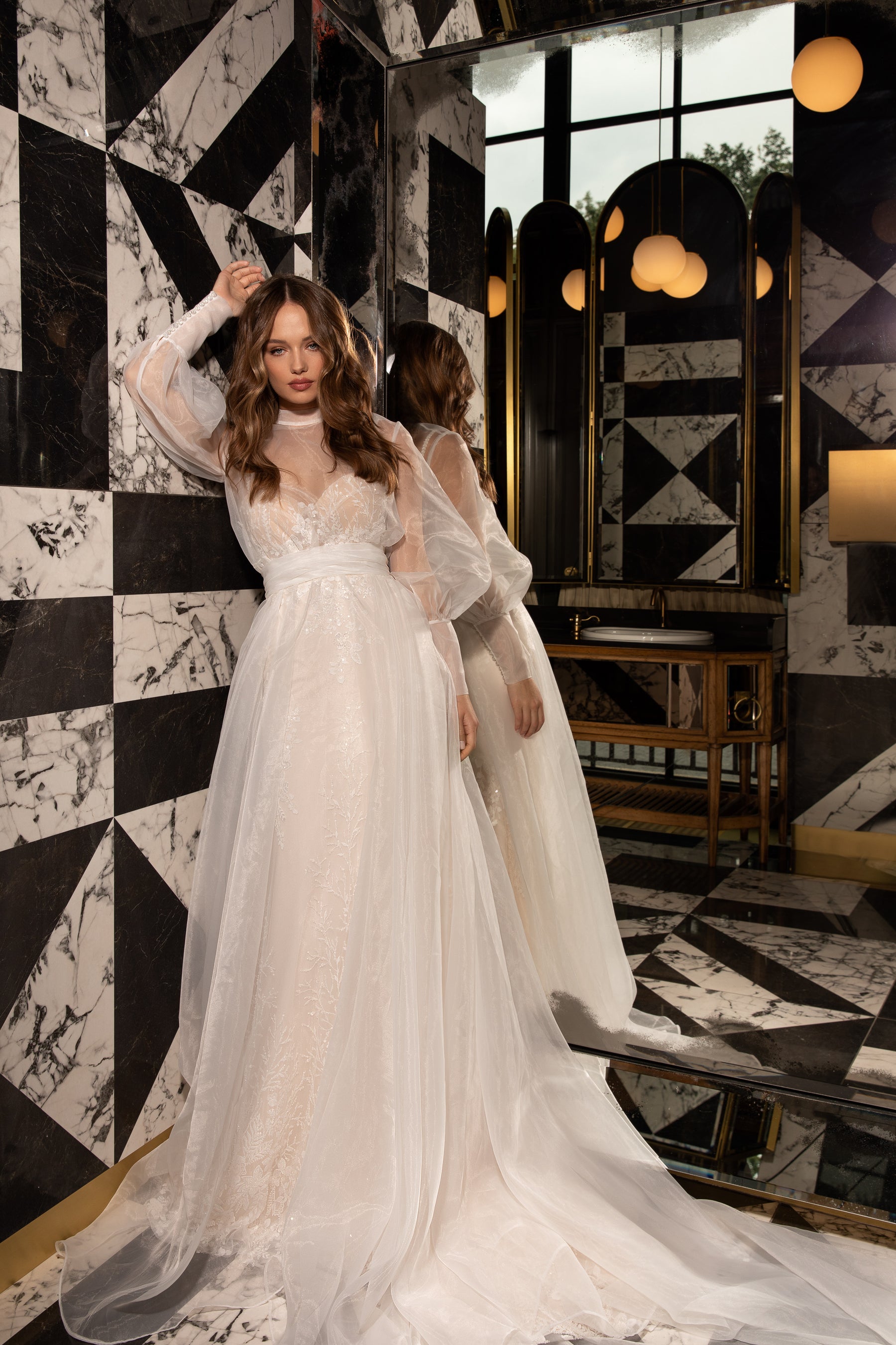Sweetheart Mermaid Wedding Gown with Lace Detachable Cape