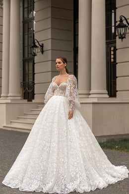 Lace Sweetheart Wedding Gown with Long Sleeves and Lacing Back for Royal Ball