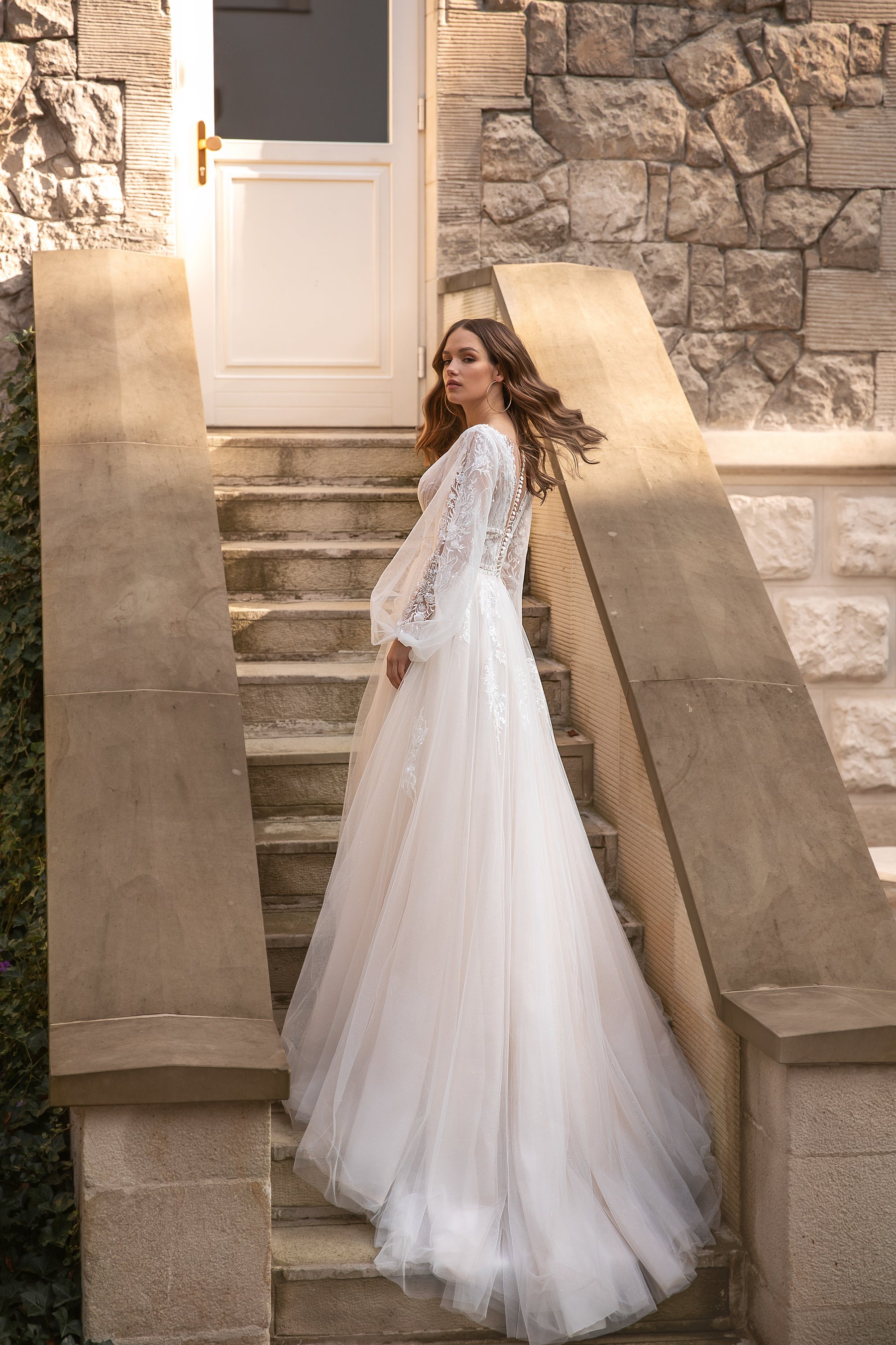 Elegant A-Line Long Dress with Deep V-Neck, Puffy Sleeves - Perfect for Your Fairytale Wedding!