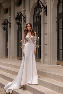 2-in-1 A-Line Fit and Flare Wedding Gown with Lace Top and Detachable Tulle Skirt
